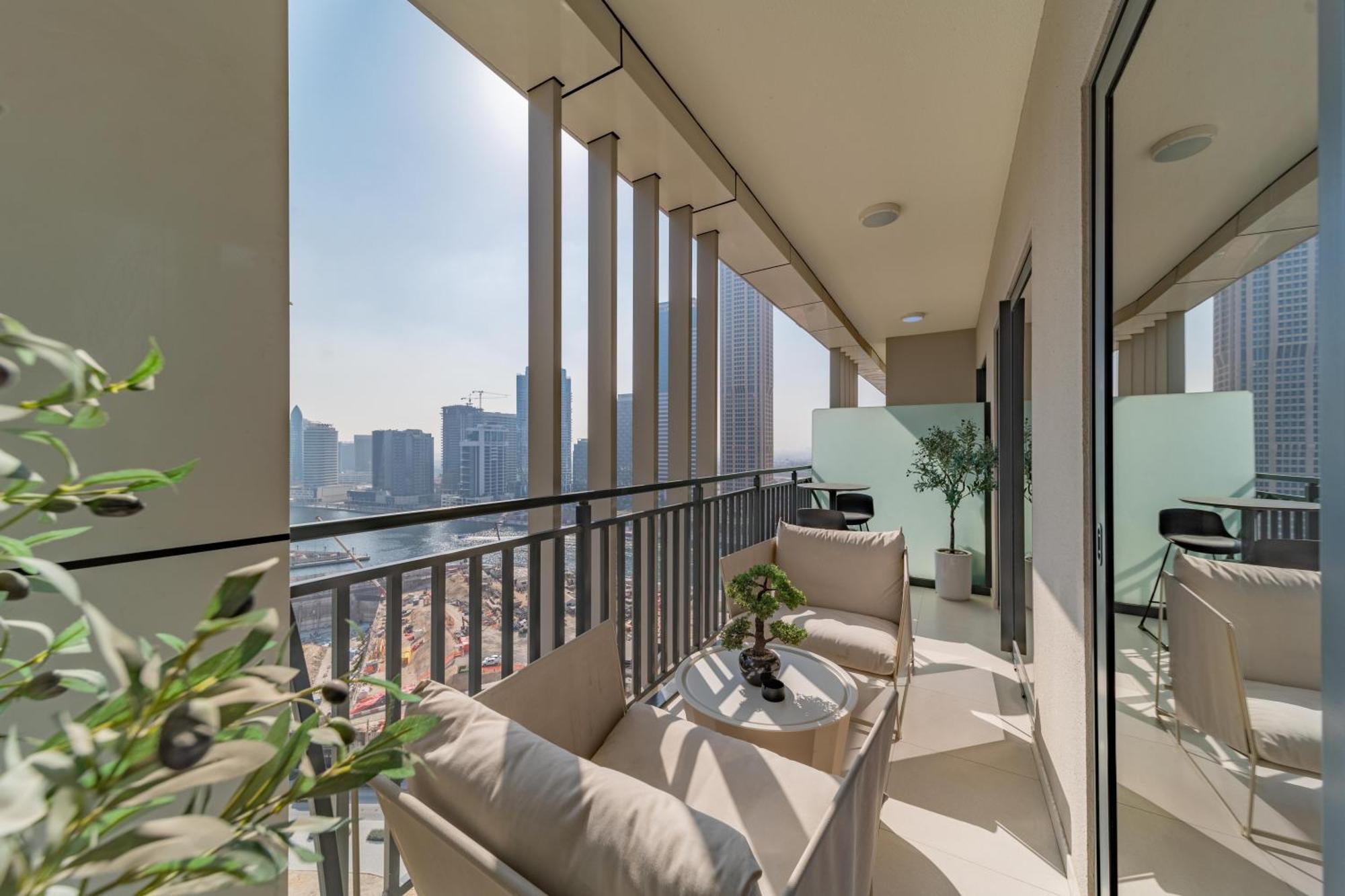 Appartement Stylish 1-bed Retreat In Zada Tower Business Bay *