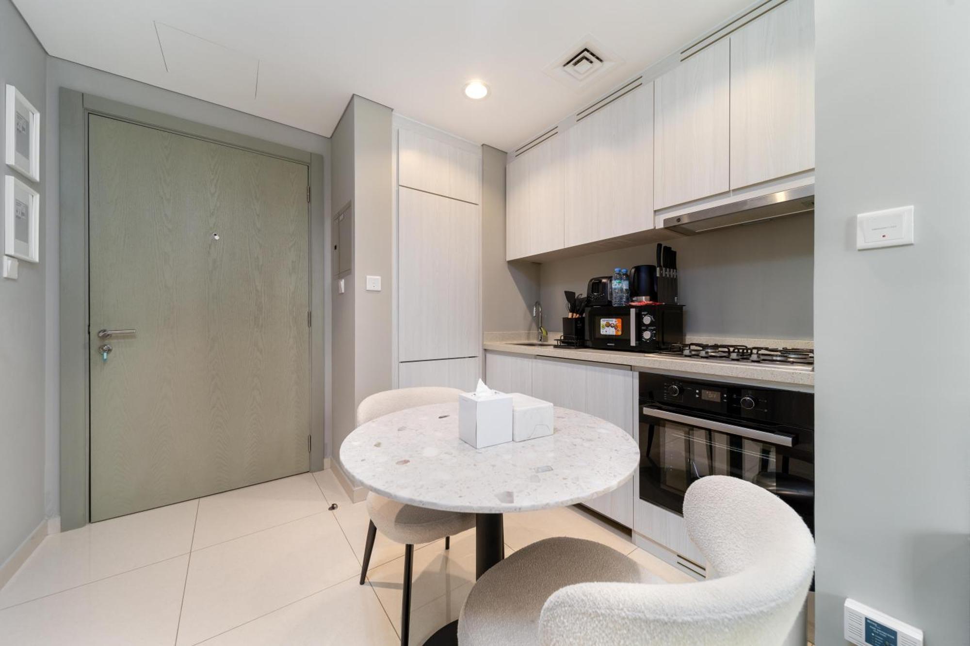 Appartement Stylish 1-bed Retreat In Zada Tower Business Bay Dubai