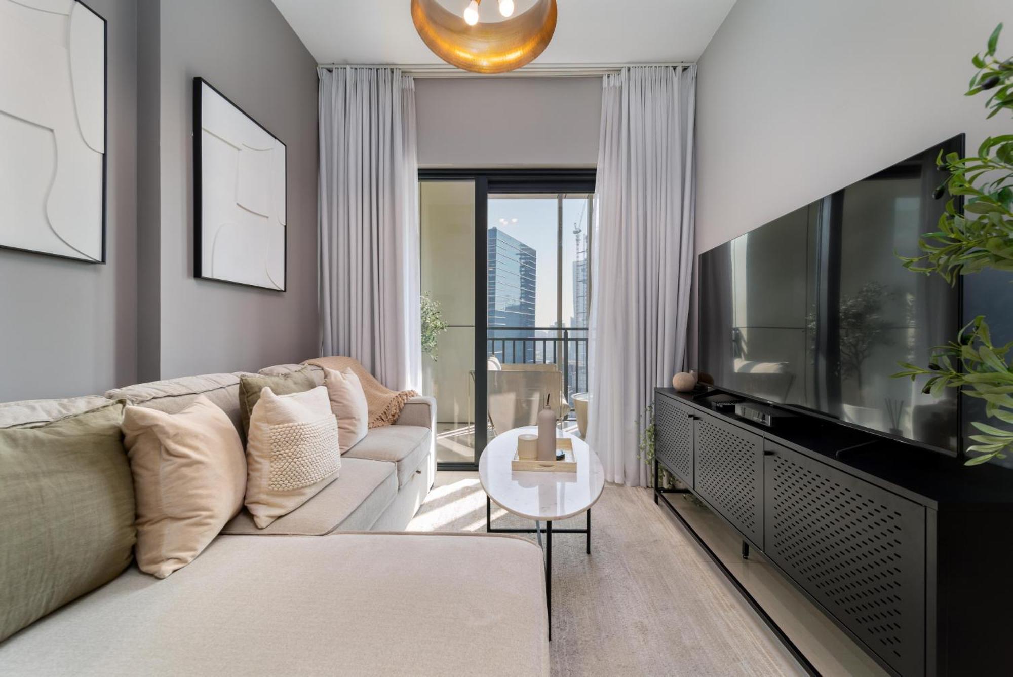 Appartement Stylish 1-bed Retreat In Zada Tower Business Bay *